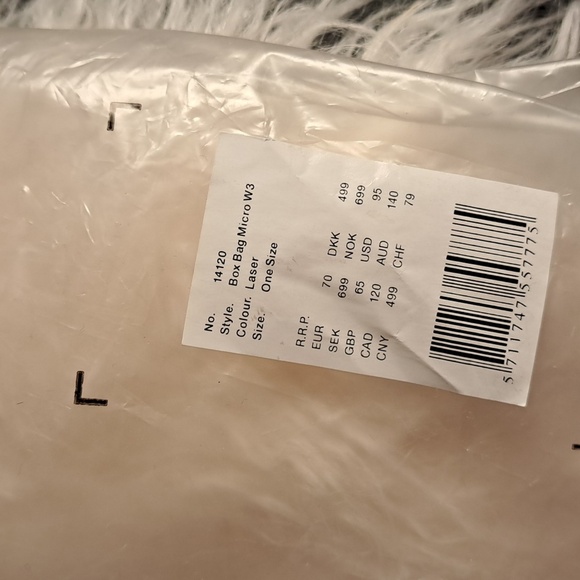 Rains New Box Bag Micro W3 Shoulder Bag - Picture 10 of 10